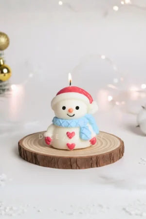 DiceandBerry Cute Christmas Snowman Candle, Charming Home Decor, Gifts for X mas, Christmas gift, Scented, Soy wax, Gifting, Birthday Gift, Decorative Candle, Gifts for him and her, handmade gift